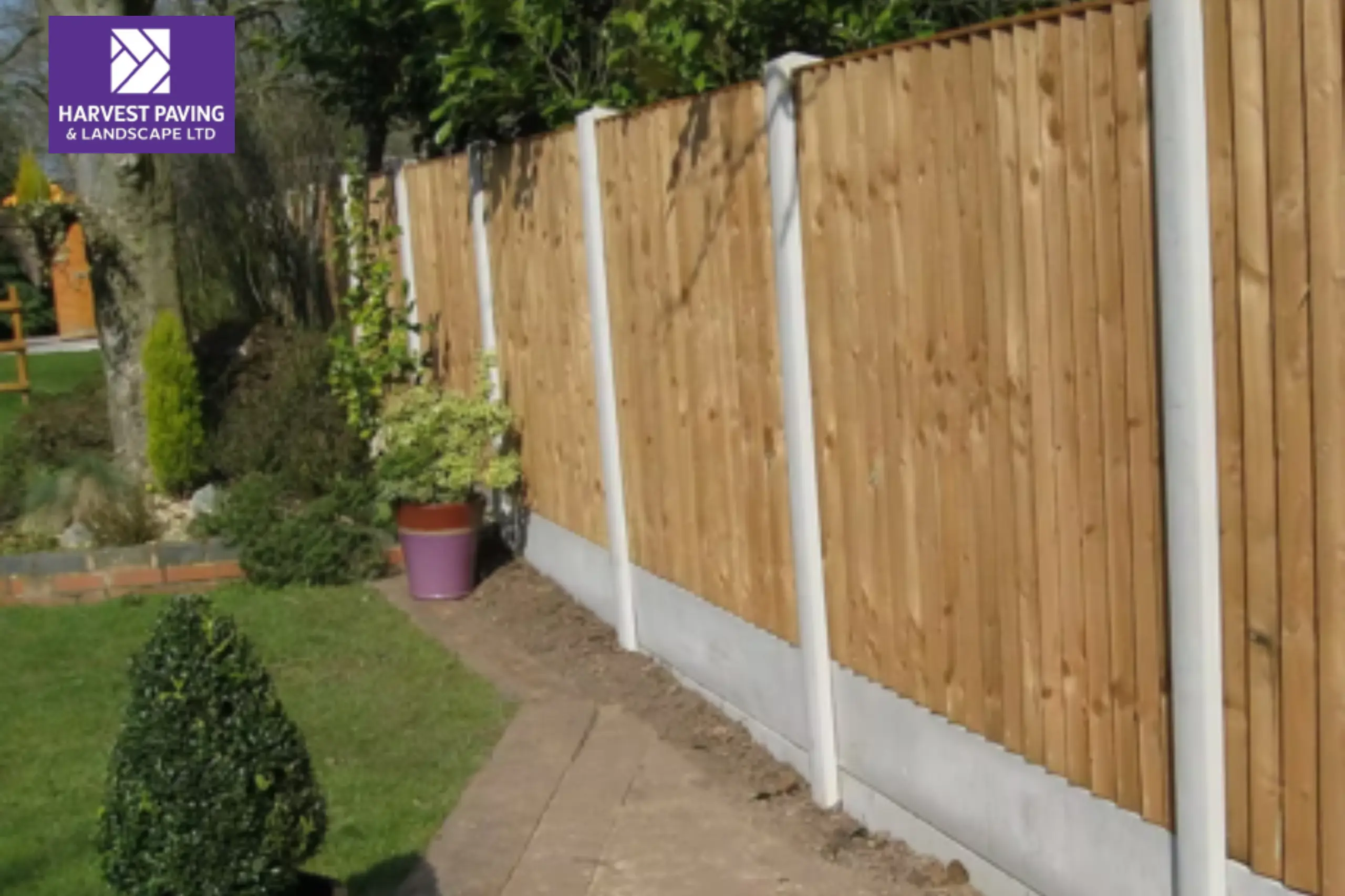 Fence Installation in Colchester: How to Build a Fence and Find Local Experts